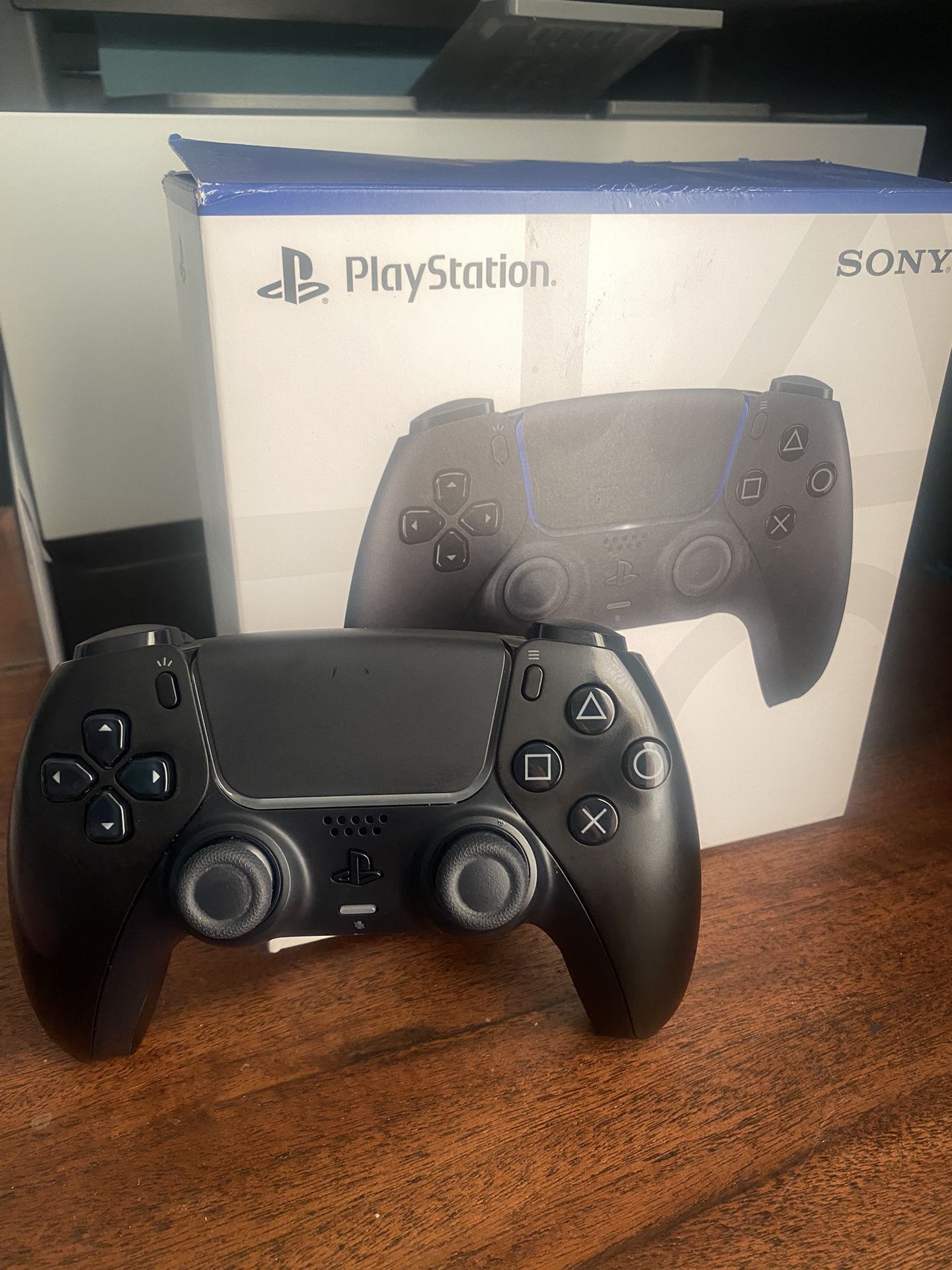 PS5 controller with box