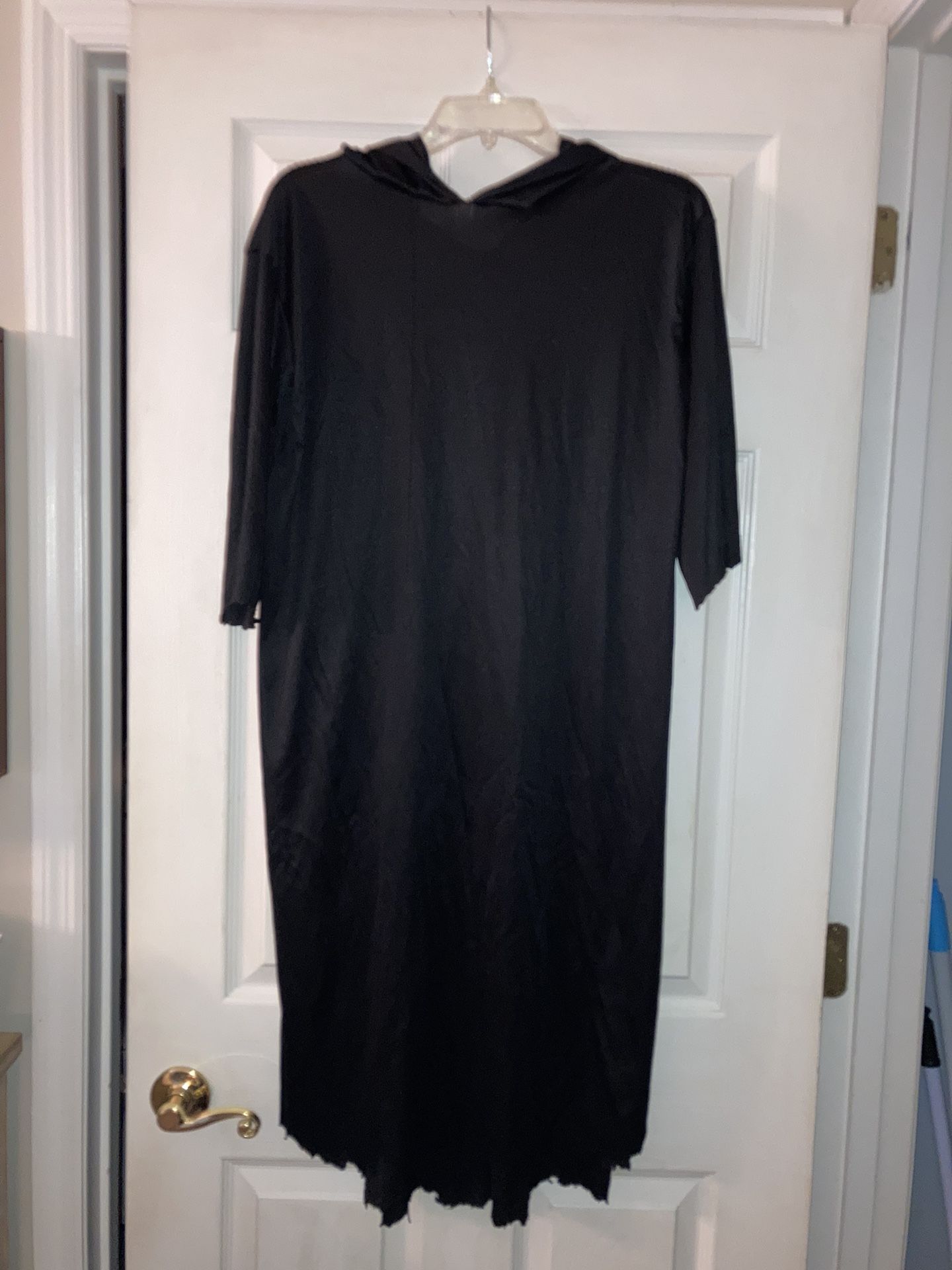 Adult Black Hooded Robe Halloween Costume
