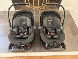 UPPABABY ARIA LIGHTWEIGHT INFANT CARSEATS