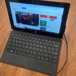 Microsoft Surface Pro Corei5 3rd Gen 256gb  SSD 8gb Ram Win 10pro Touchscreen 