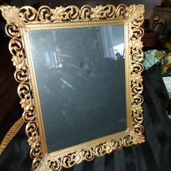 Vtg Brass Tone Picture Frame