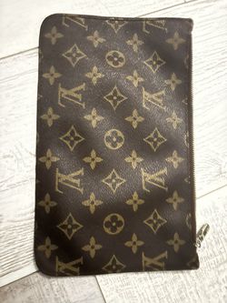 Louis Vuitton Neverfull Pouch Brown W Red Interior for Sale in