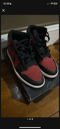 ‘Reverse Bred’ Air Jordan I (Mid) Size 10.5 Like New