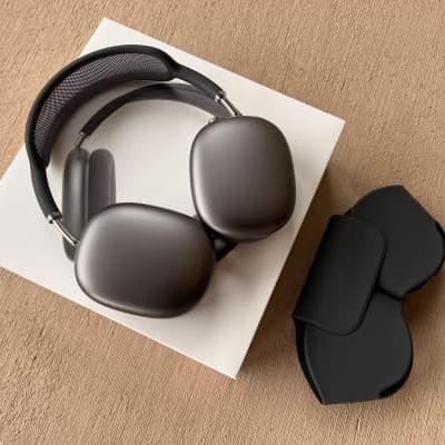 Apple AirPod Maxes Space gray (brand new)