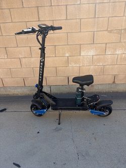 The Reddydy RD2 packs a massive 5000W of dual-motor power into a rugged, foldable frame, redefining the boundaries of electric mobility. Unfold it and
