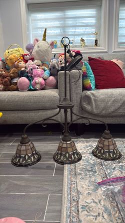 Hanging Light Fixture - Tiffany Style