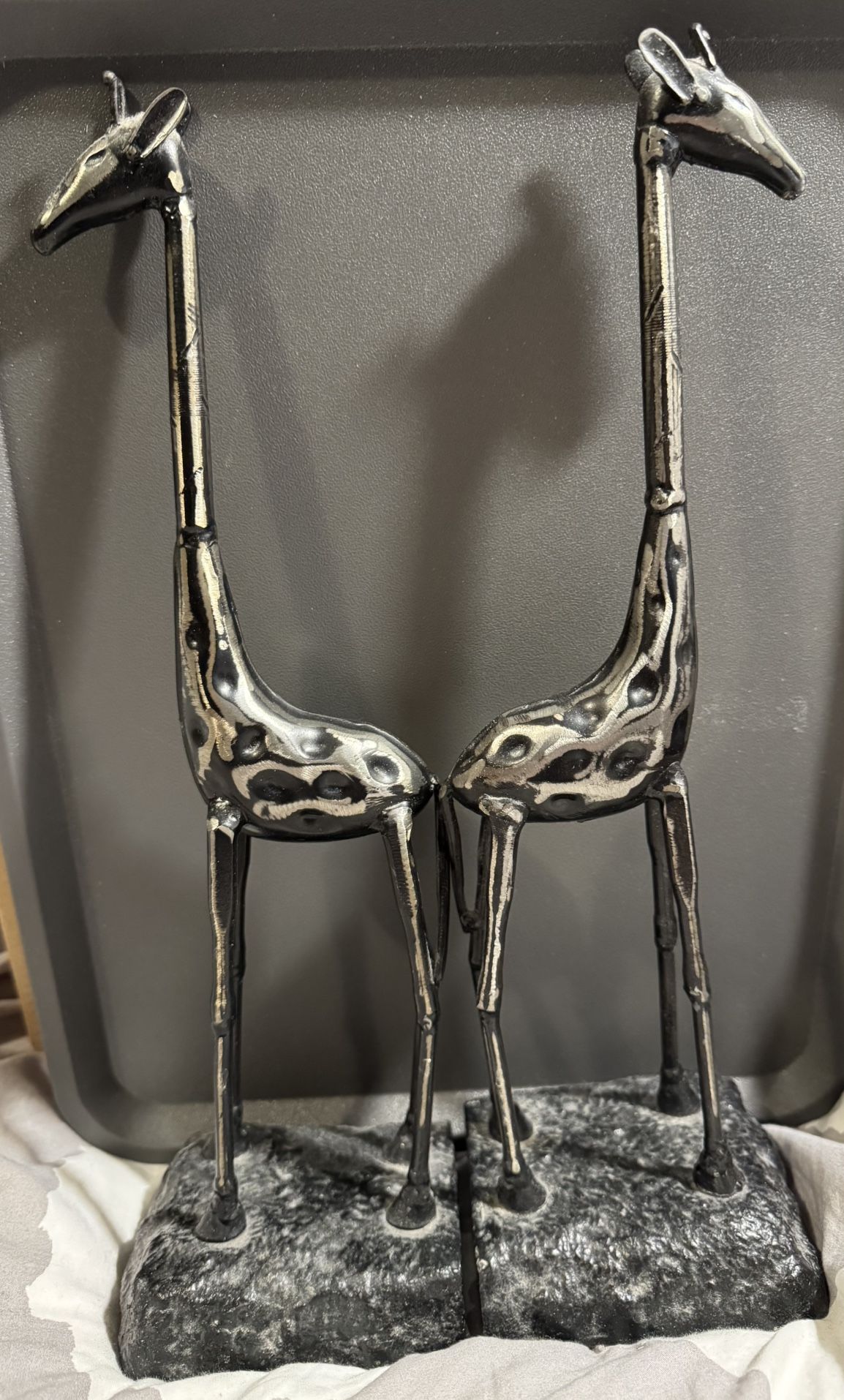 Metal Giraffe Bookends, Modern Africa Decor