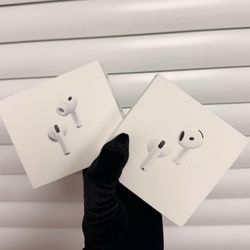 Earphones Gens and Pros