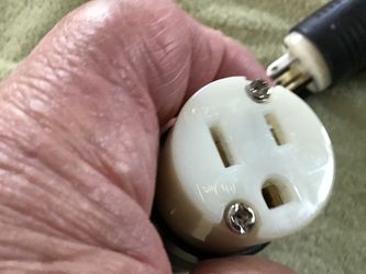 EXTENSION CHORD 6ft. 12ga. 3-wire Air Cond. Power tools etc. $12 Elmhurst, IL. 6012