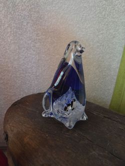 Glass paperweight penguin figurine murano style blue and white
