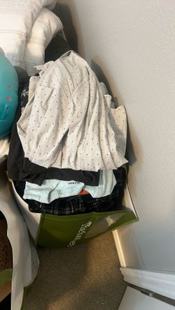 Huge Bag Of Mens Medium And Large Clothing
