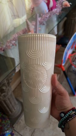 Starbucks Cups 