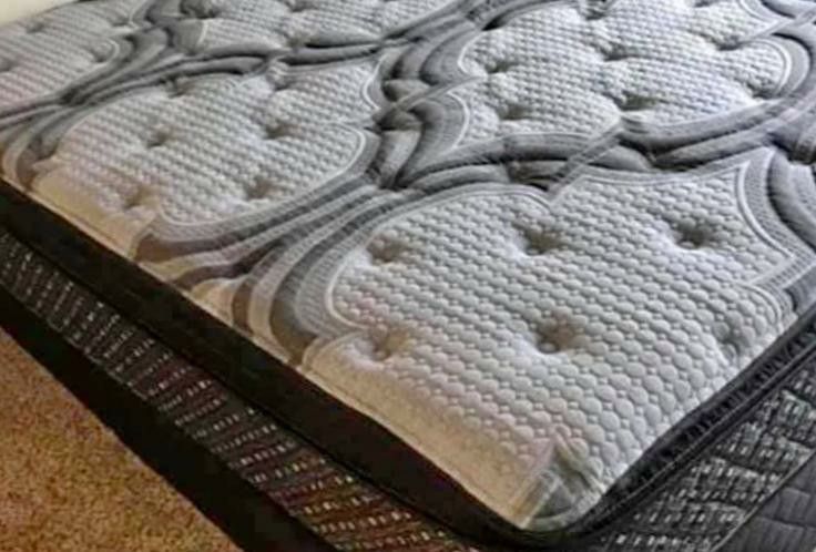 I REALLY NEED TO SELL EVERYTHING! BRAND NEW MATTRESSES! JUST $40 DOWN!