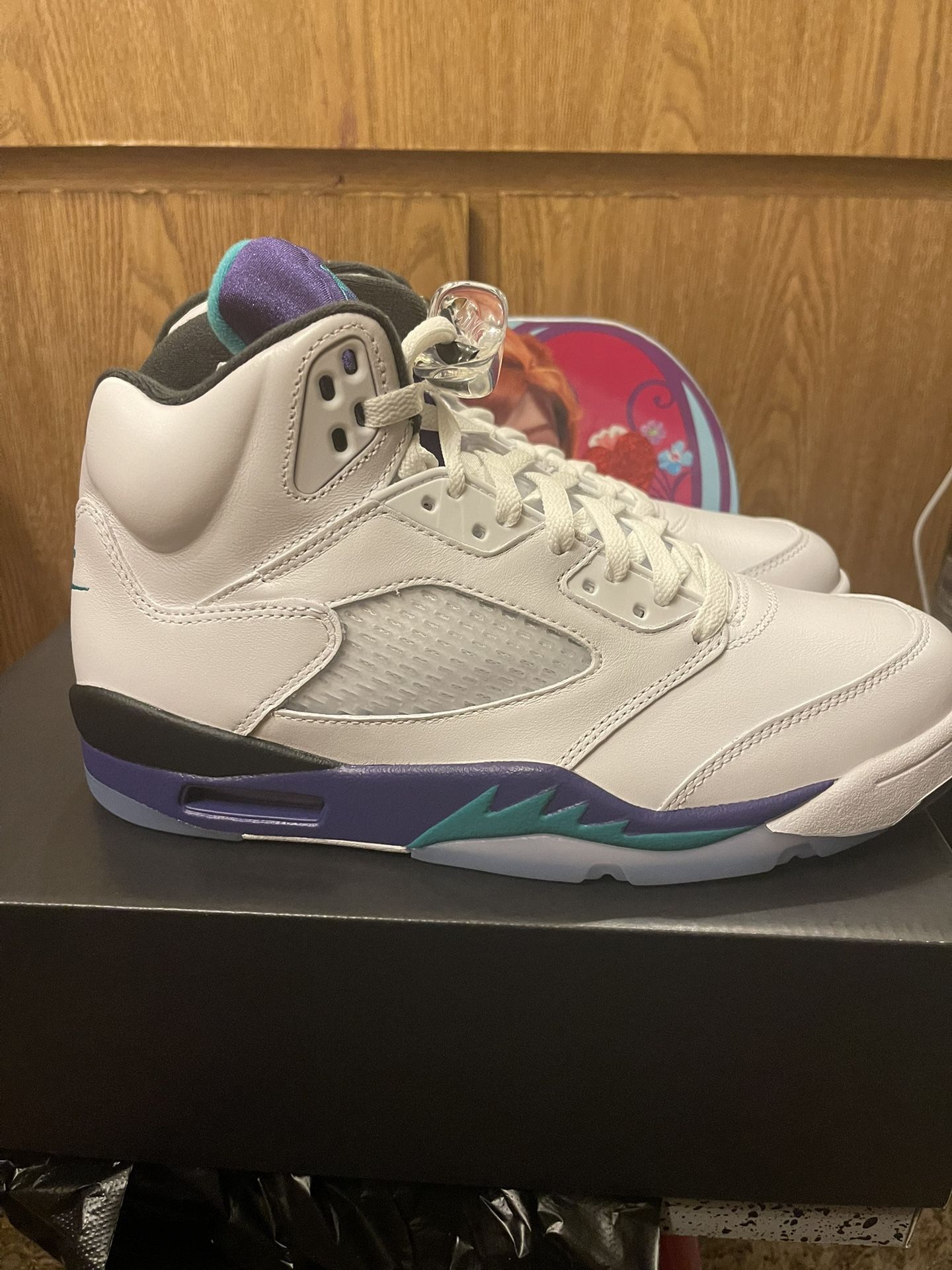 Jordan 5 OG Grapes (2025)