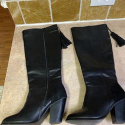 Ladies Boots Size 7