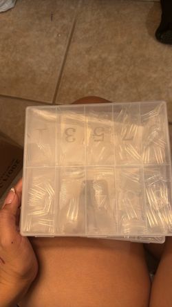 Clear Acrylic Nail Tips Set with Storage Box