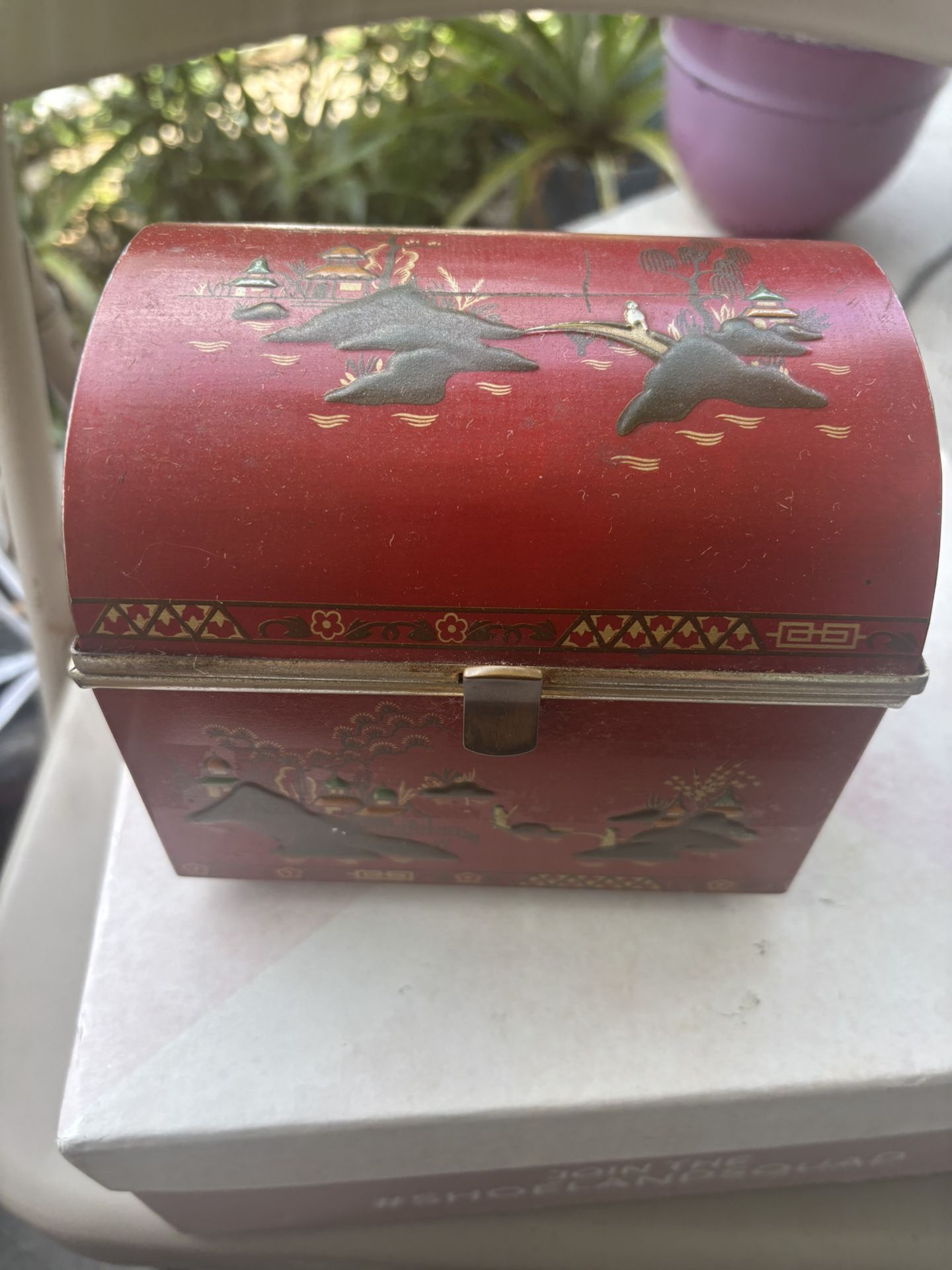 Antique mirror box excellent condition