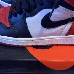 Air Jordan 1 Bred Toe