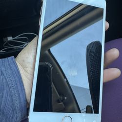 Bendo Un Teléfono   Es El 8 Plus. Yano Me Prendió 