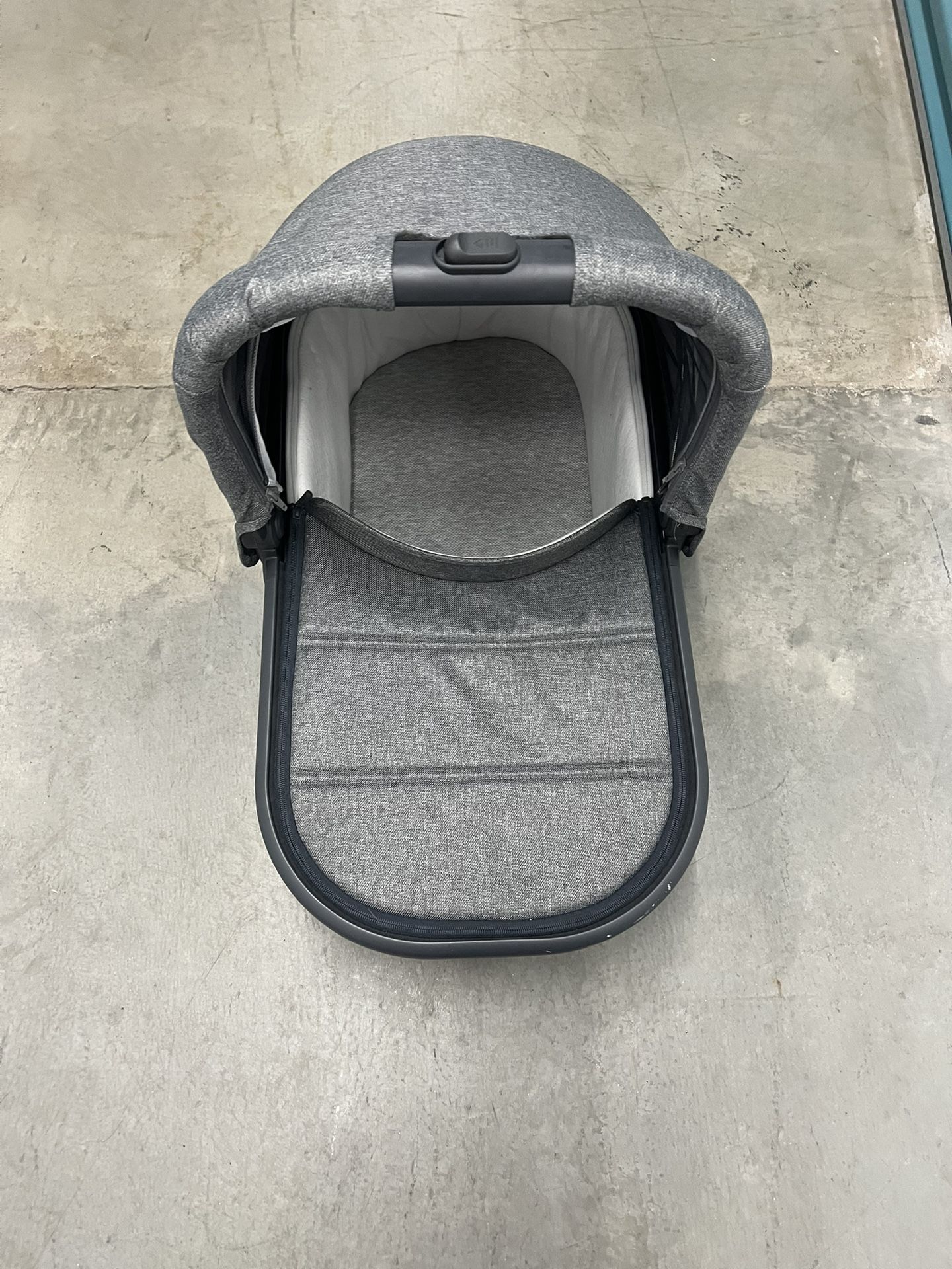 UppaBaby bassinet V3