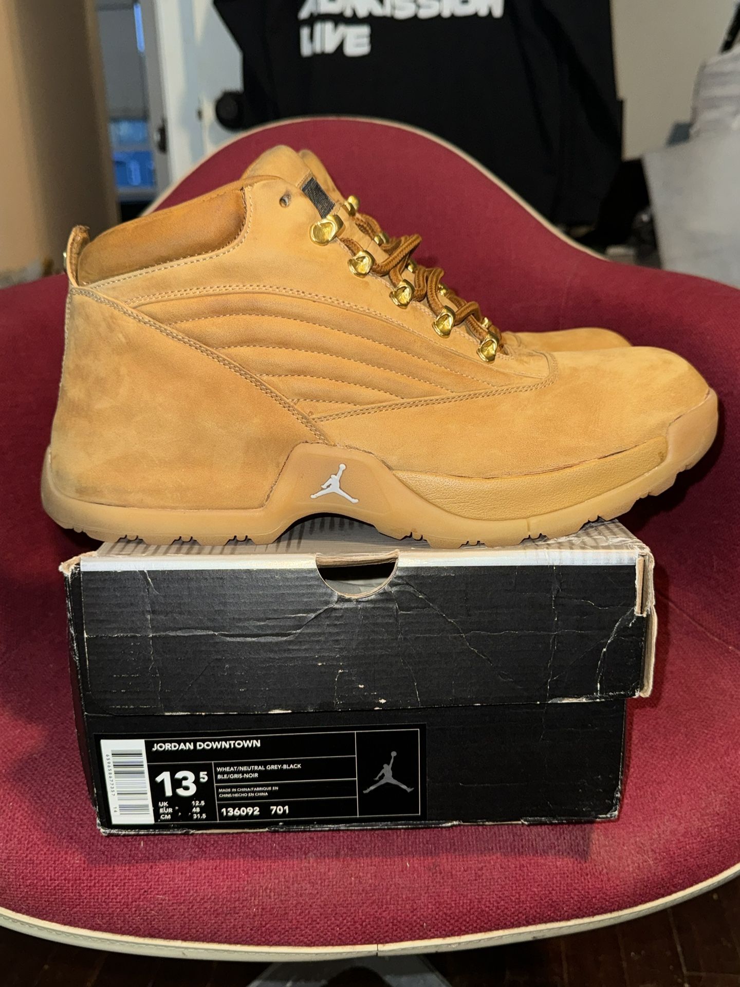 Rare Nike Air Jordan Downtown Golden Wheat Suede Boots 2001 sz14 BNIB!