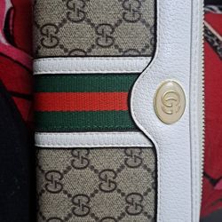 GUCCI | Ophidia zip around wallet with web

