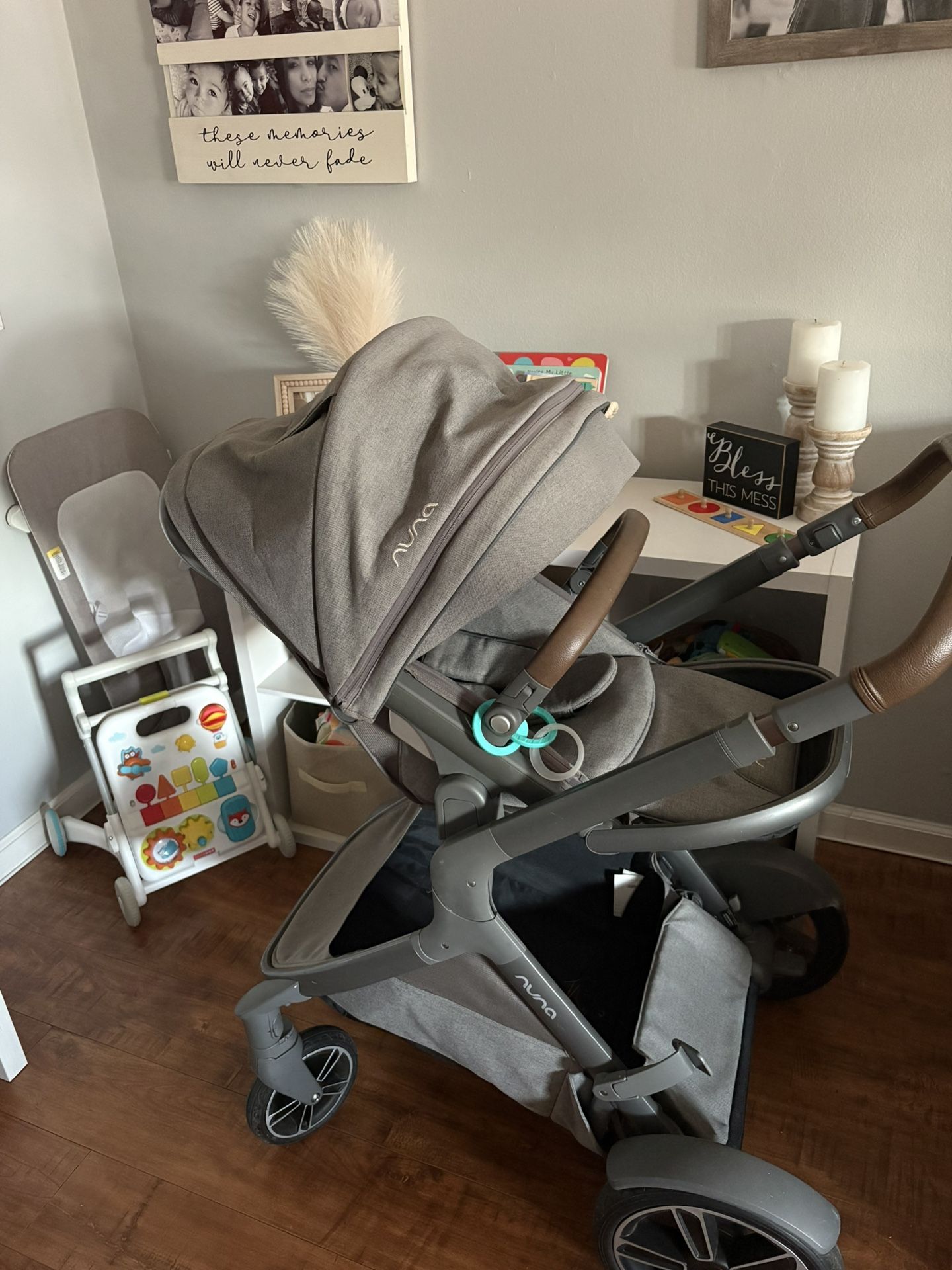 Nuna Demi Grow Stroller