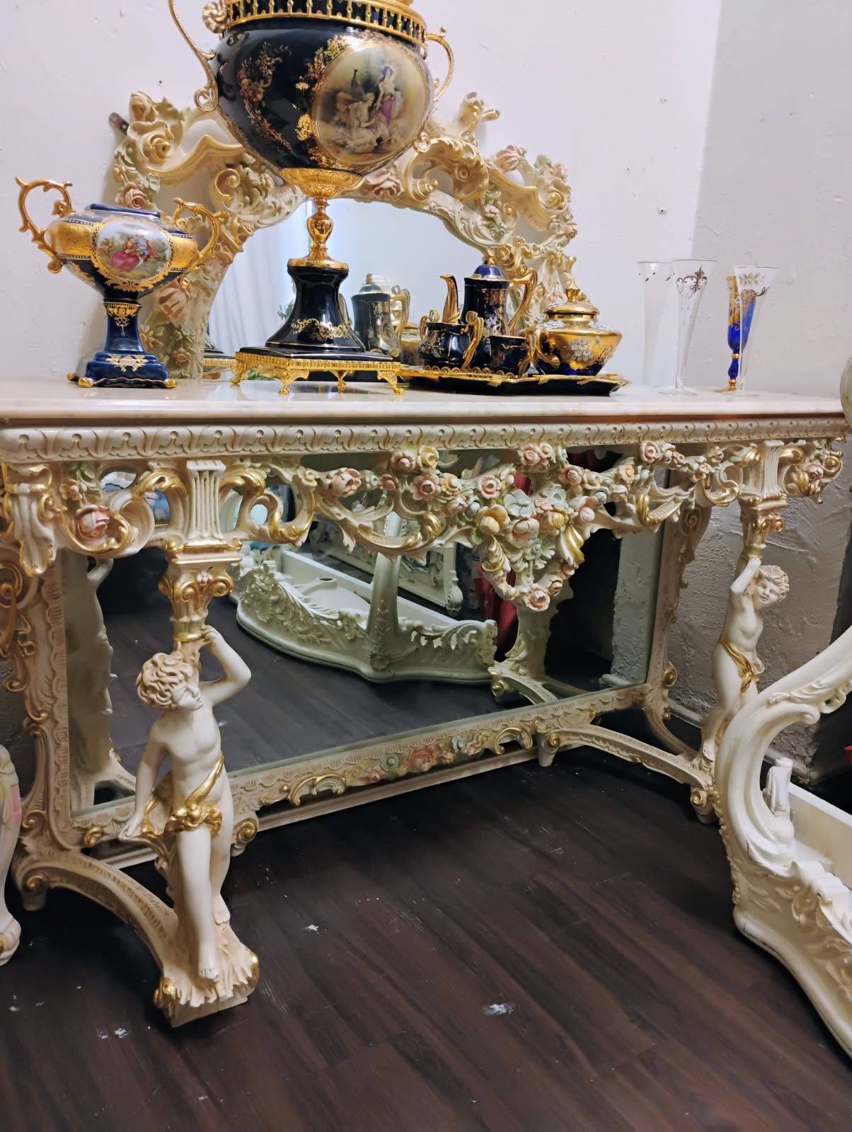 Italian Rococo Entry Table And Mirror