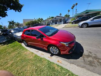 2025 toyota corolla se hatchback