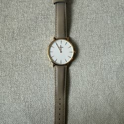 CLUSE Minimalist Watch – Gold Case, White Dial, Nude Leather Strap