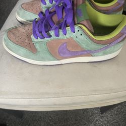 Nike Dunk Low Veneer Size 10