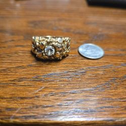 14k Yellow Gold Ring with Natural Diamond