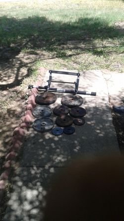 Bmi barbell 2x25lbs.,Bmi barbell 3x10.pair of 10 lbs 3x2.5 lbs plus a pull up bar