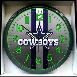 Dallas Cowboys Football Sports Bar Glow In The Dark Wall Clock New!