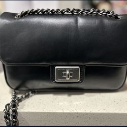 Karl lagerfeld purse