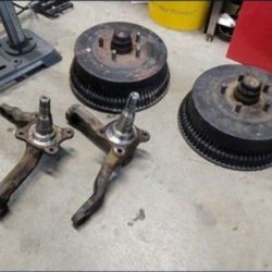 1970 Mustang Complete Drum Brakes And Spindles 