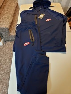 Nike Track Suit