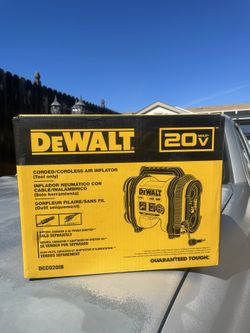 DEWALT 20V MAX Cordless Electric Portable Inflator (Tool Only)
