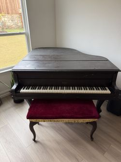 Vintage Baldwin Baby Grand Piano