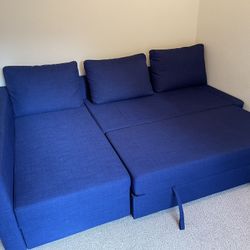 Sleeper sectional, 3 seats with storage