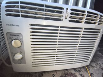 5,000 BTU Frigidaire best
