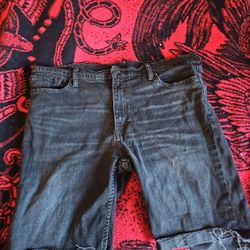 Black levi Jean shorts Size 42