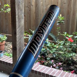 Worth Mayhem Softball Bat M75120 USA 34” 2 1/4 Barrel Composite Blue