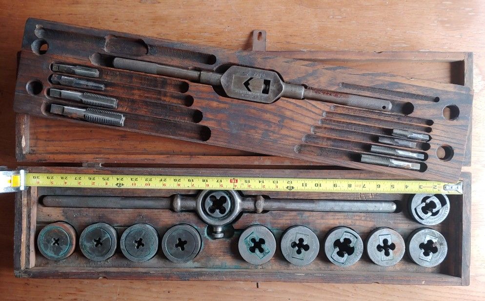 1916ish Large Tap and Die Set