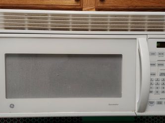 GE Microwave Working Great