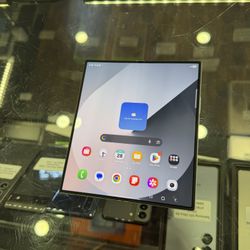 Samsung Z fold 6 256gb AT&T/CRICKET