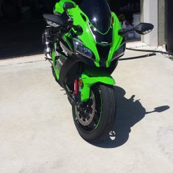 2017 Kawasaki Ninja ZX-10R