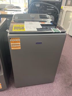 Maytag 5.2 cu. ft. Smart Washer with Pet Pro Option