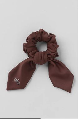 Airlift Rhythm Scrunchie color Brownstone
