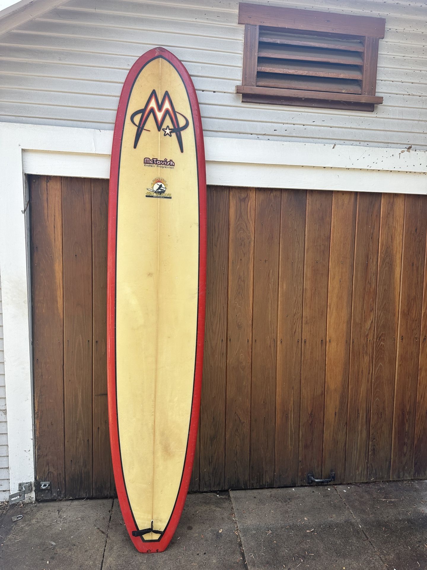 McTavish Surfboard Ray Gleave Model 9.6’ x23”.3”